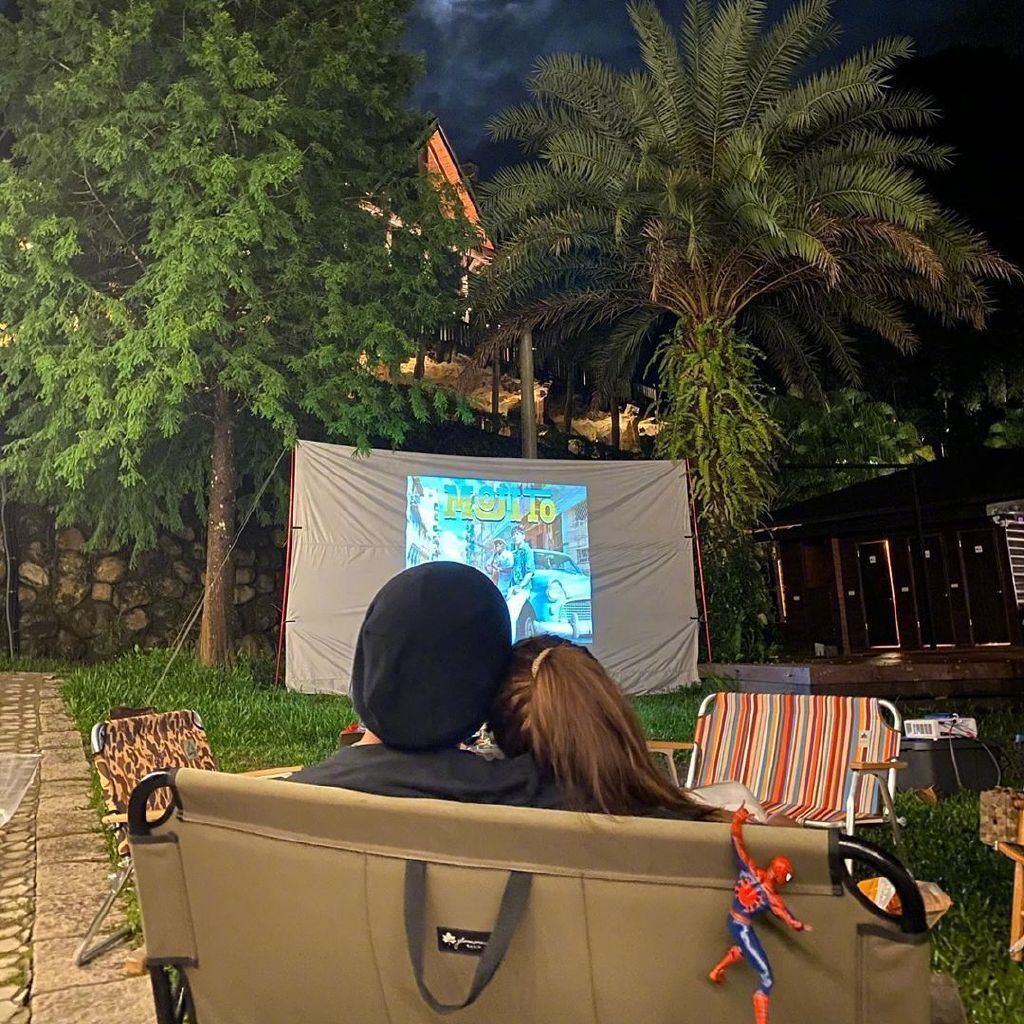 『周杰伦』周杰伦凌晨发布单曲《Mojito》，导致QQ音乐瘫痪，粉丝点评各不同