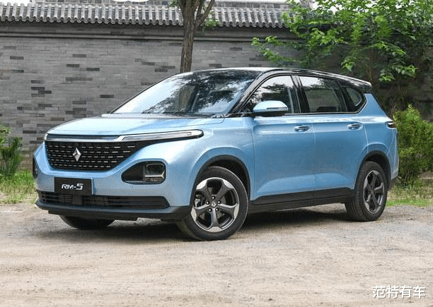 宝骏|年轻家庭的“保姆车”，双色悬浮设计，配独立VIP座椅，才8万多