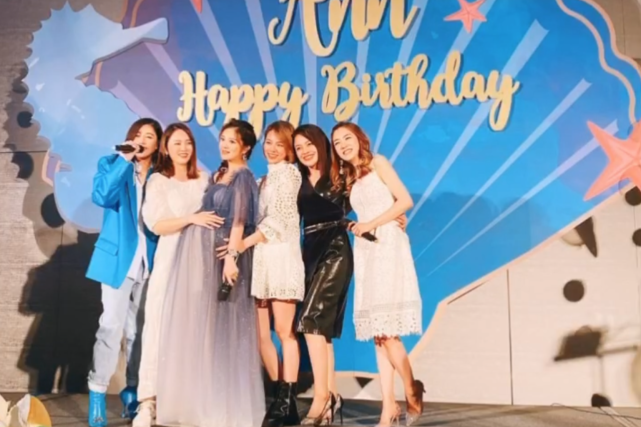 安以轩|安以轩生日修图孕肚变小，陈乔恩晒无滤镜下，安以轩孕肚超挺超大