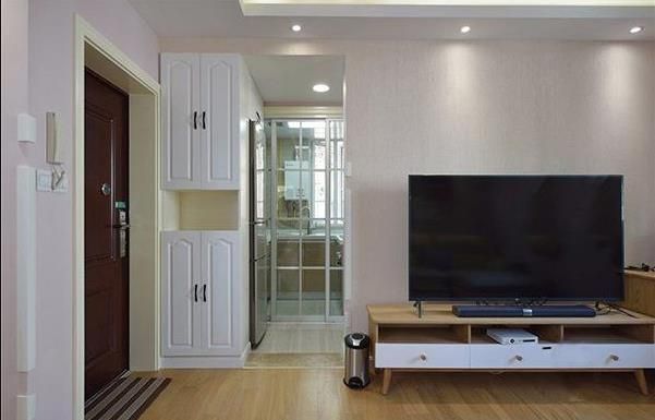 |她家86㎡，一进屋把我深深吸引，一家三口住的真心舒服，太漂亮