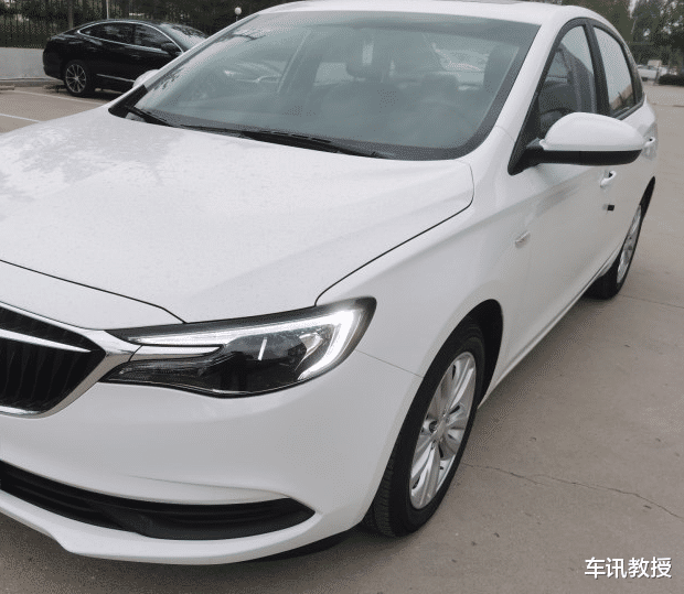 「别克英朗」取消三缸，复产1.5L四缸的别克英朗，4月重回第三名狂销30643辆！