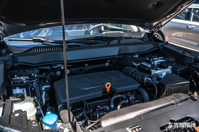 哈弗H6|全新一代哈弗H6到店详评，满满的高级感，还要什么奕泽？