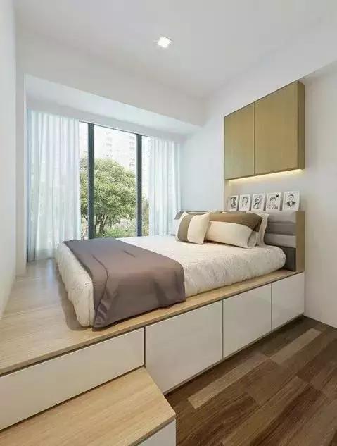 榻榻米|榻榻米早就过时了，现在流行地台卧室，有钱人都这么装