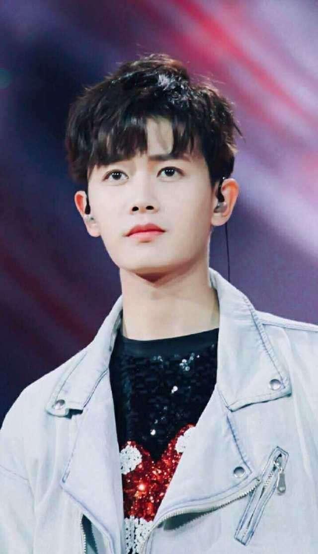 #秋蝉#《秋蝉》来了,任嘉伦2020下半年还有4部待播剧距定档也不远了。