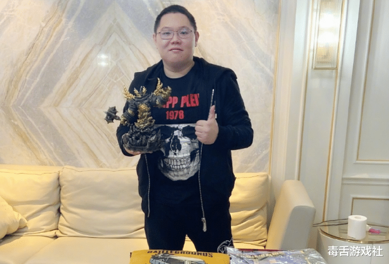 「pdd」跟PDD混待遇有多好?ZZC年薪350W,小马的年薪更令普通人望尘莫及