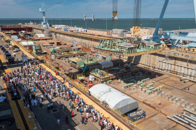 约翰·肯尼迪|世界最强航母即将入役，满载排水量12万吨，俄直言领先全球20年