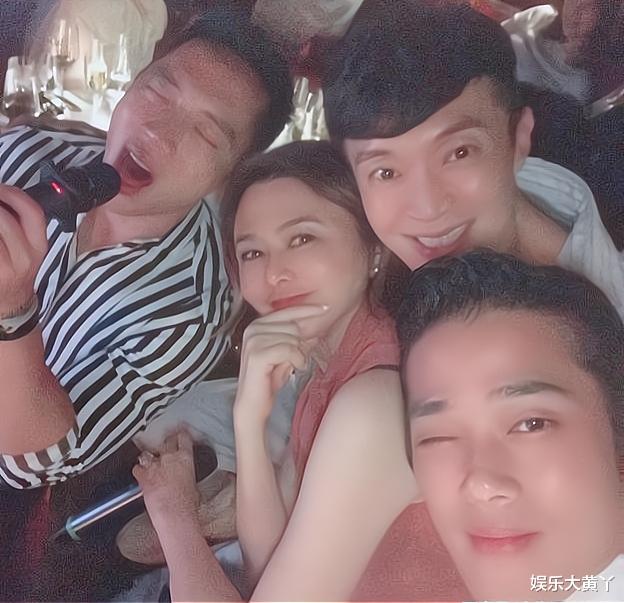 关之琳|58岁关之琳豪宅约会模特后，今又密会小鲜肉，双手搭肩似“情侣”