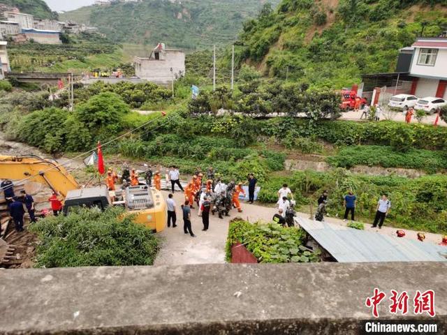 达米恩·利拉德|四川汉源山体滑坡：目前已救出4人 仍有5人失联