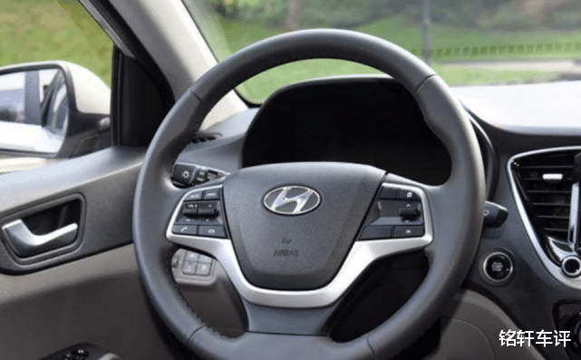 「合资车」卖5万多的“合资车”,不香?一降到底,油耗才5个,轴距达2米6