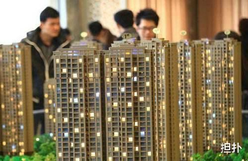 房奴跟租客到底谁更苦？看看李嘉诚的经历就知道，不能听曹德旺的