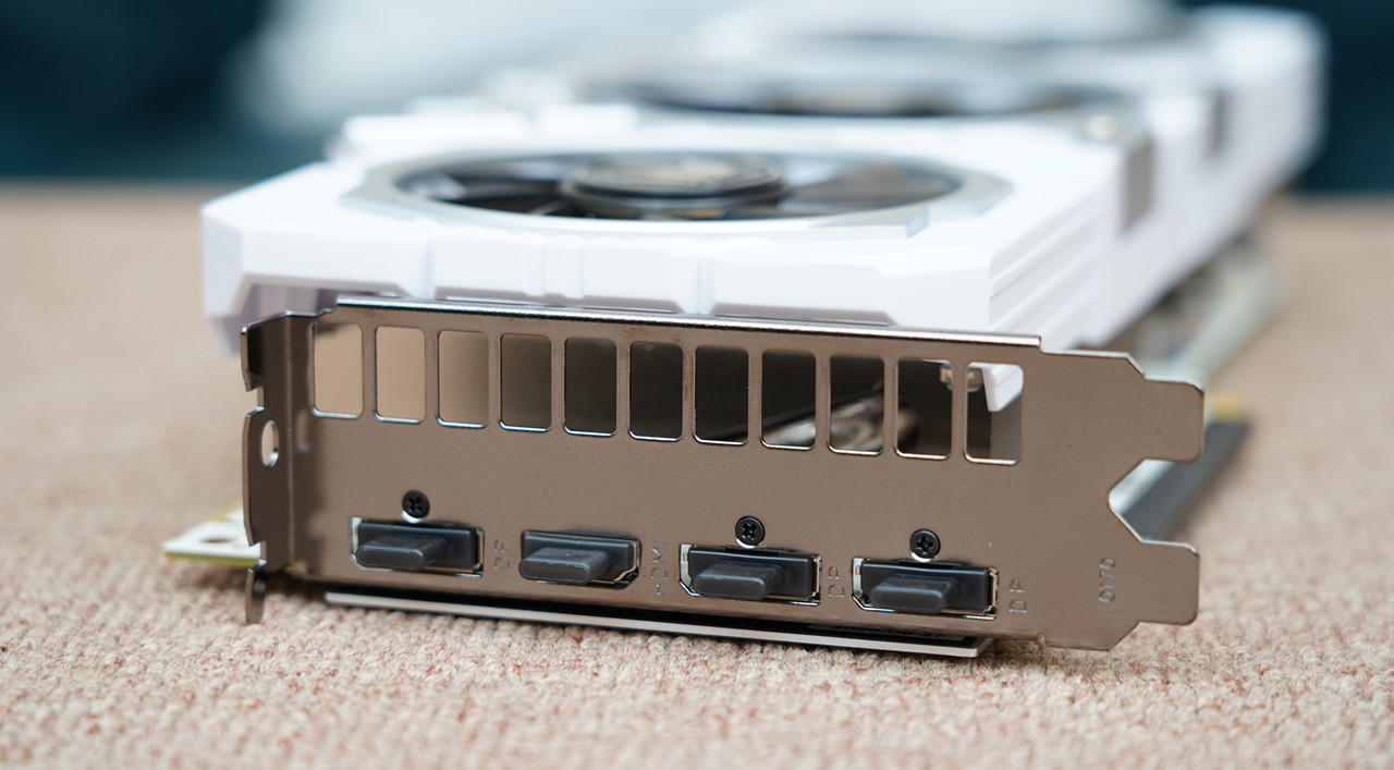 |光污染终有审美疲劳时，打造一台与众不同的高颜值、高性能电脑主机