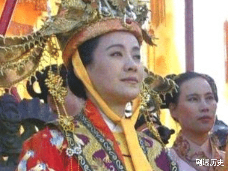 马皇后@马皇后若是活到建文朝，护着孙子朱允炆，朱棣还敢举兵造反吗？