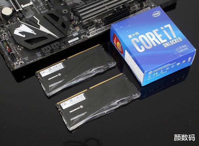 |影驰星曜DDR4 3600内存评测：玩灯、玩超频，看哪样适合你？