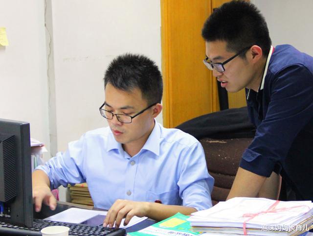 法学|女生“最吃香”的3个大学专业，毕业即就业，第3种是“铁饭碗”