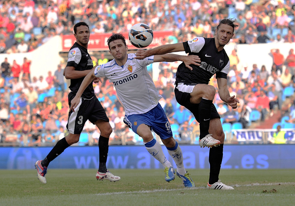 [葡萄牙队]【足坛掌故】波斯蒂加——从水货熬成名宿的玉面杀手