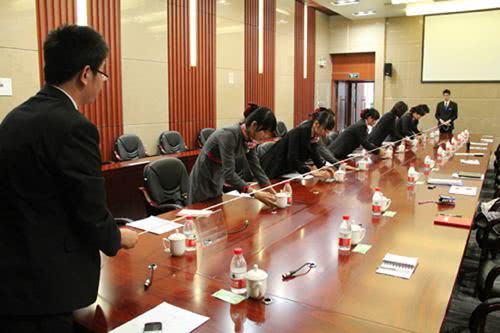 ▲遇到这三类局面，年轻人应该尽快辞职，拖得越久越吃亏