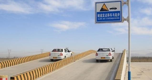 科目二|新驾考规则中，科目二有了重大变化，尤其是在转向灯操作中