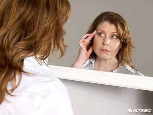 排便|哪些食物富含“植物雌激素”？营养师：更年期女性3类食物要多吃