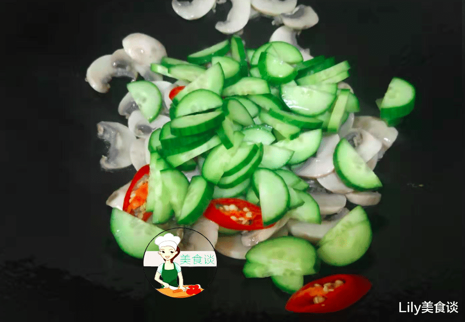 蘑菇|9月，最该吃的不是鸡鸭鱼肉，而是它，8块钱一斤，目前正是上市季