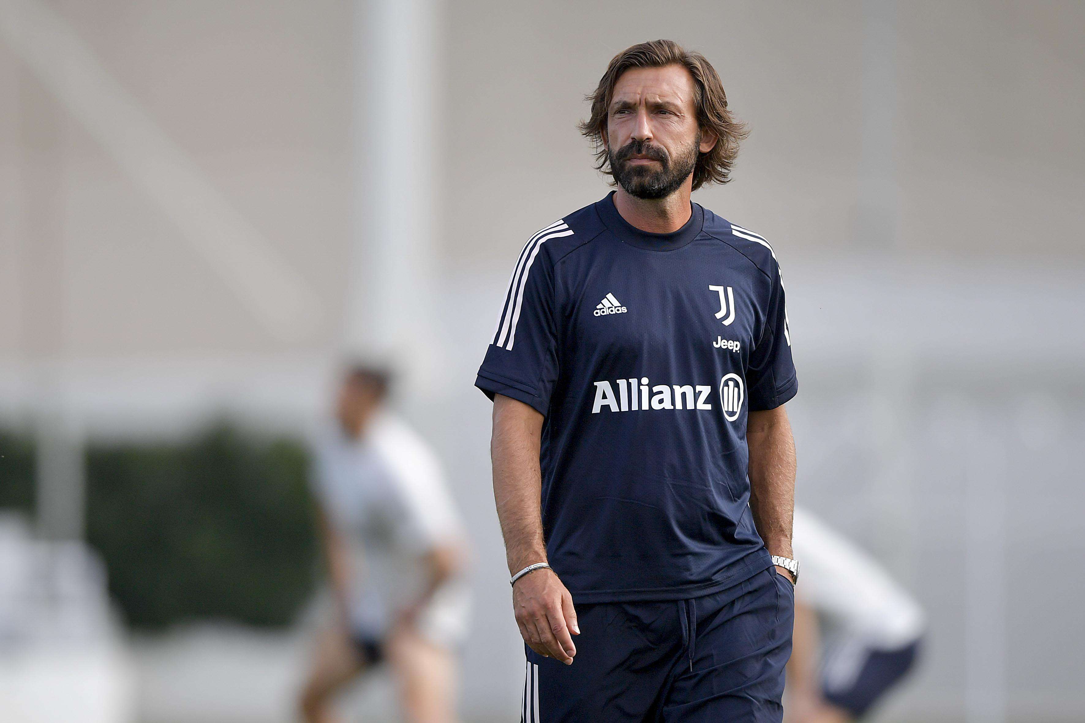 阿瓦王国|刺刀见红！转会即将截止，皇马尤文巴黎加入顶级中场争夺战