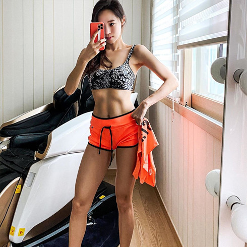 饮食|体重相同，但身材却大不相同，每天4餐依然拥有逆天好身材