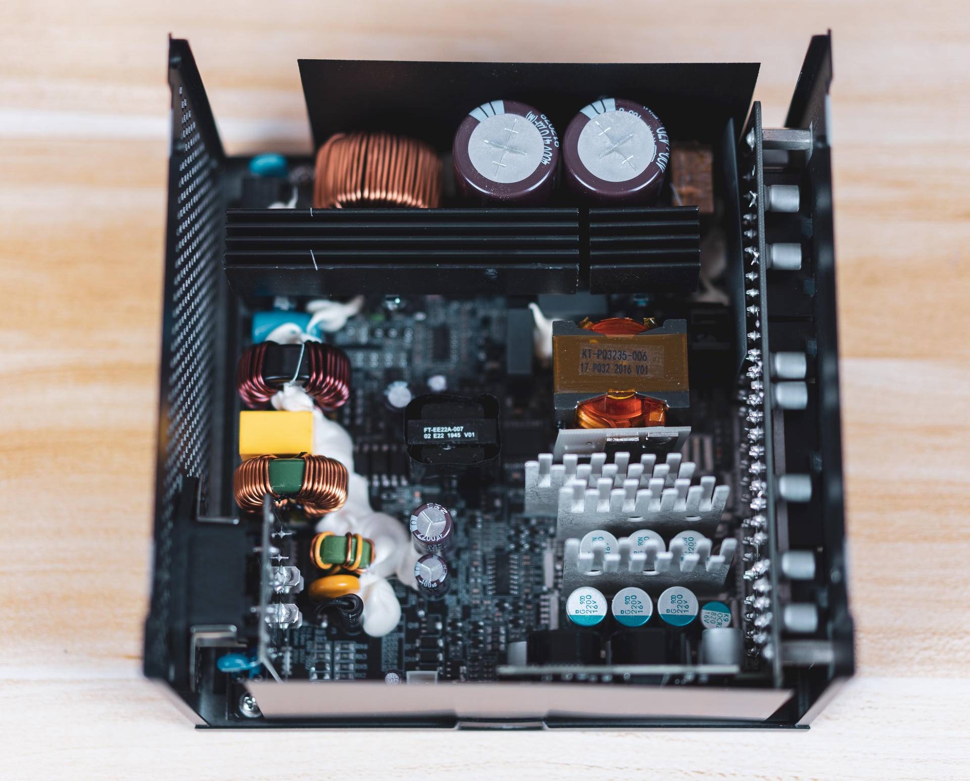 夏普|双路显卡供电新选择！长城猎金G11 1100W金牌全模电源拆解