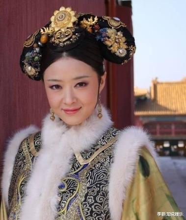 蒋欣|24岁名模裸死浴缸, 一尸两命, 死亡当晚曾与5名导演发生“性”关系