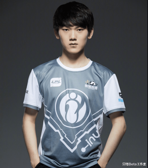 【ig】网友扒出：JKL在转会期这波操作，直接坑了6个LPL职业选手！