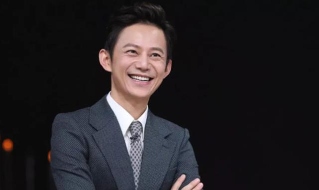「娱乐圈」盘点娱乐圈粉丝过亿的明星，谢娜粉丝1.25亿，他才是最厉害的