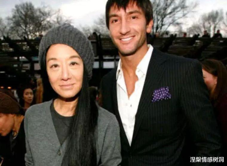 [美国]71岁华裔设计师晒美照，一双腿堪比17岁少女，特朗普女儿是她粉丝