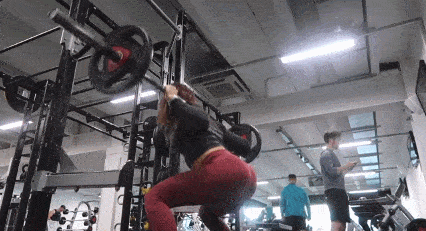 健身|21岁性感女神,“肉感”身材太惹火,难怪NBA球星也沦陷了!