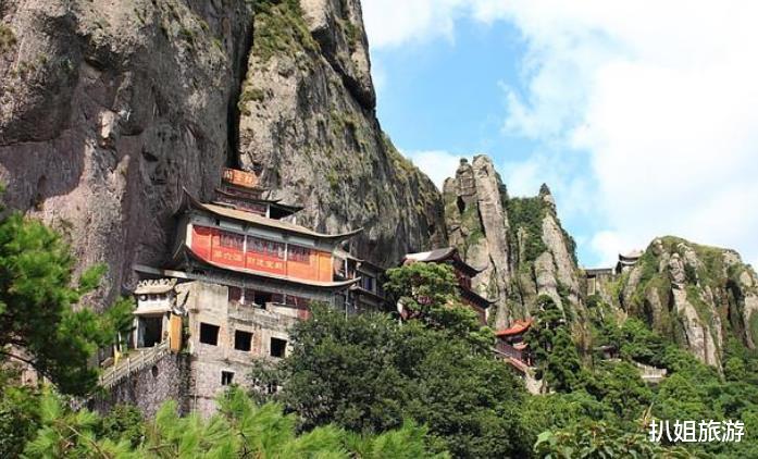 「雁荡山」我国最低调的山:景致不输黄山,游客却不及黄山的七分之一