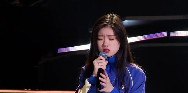 中国好声音|中国好声音:看不懂专业评审的投票?回答两个问题,或许就懂了