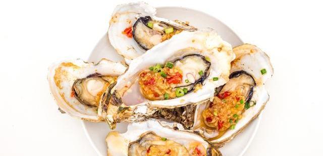 『烧烤』生蚝与牡蛎长得一模一样,为什么区别这么大?看完就明白了