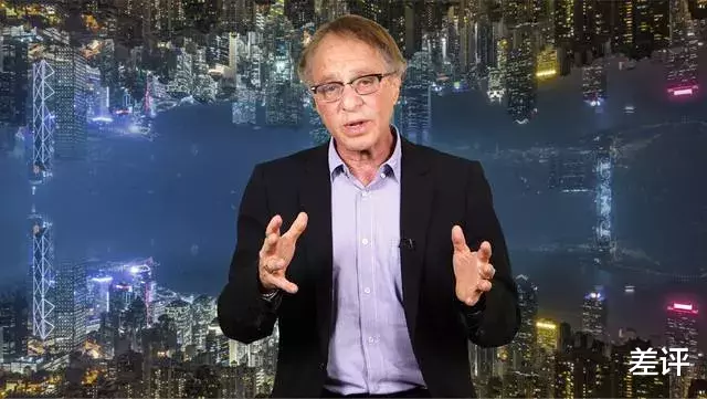 科学家|熬到2045年,人类可能靠人工智能战胜死亡了