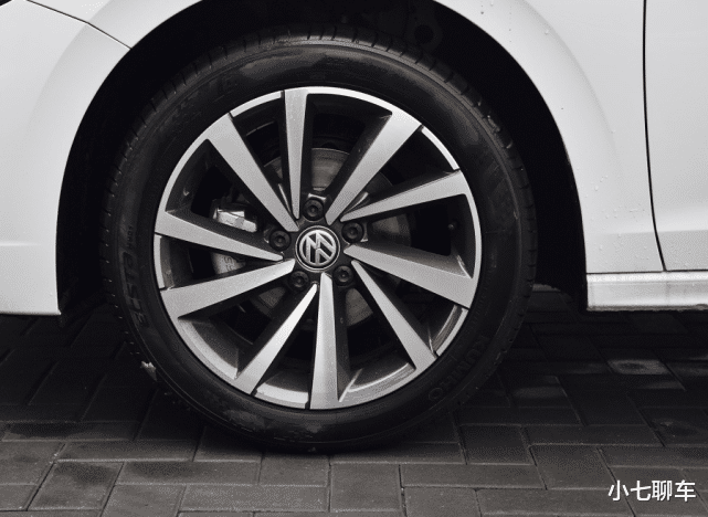 大众宝来|这款德系精品家轿果然火了，6月份狂甩26682台，比丰田卡罗拉更时尚