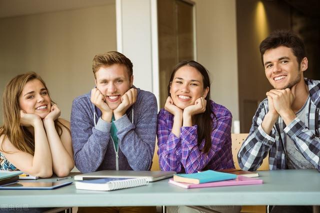 清华大学|面对留学不归汹汹舆情,北大清华为何沉默?请看校长毕业典礼讲话