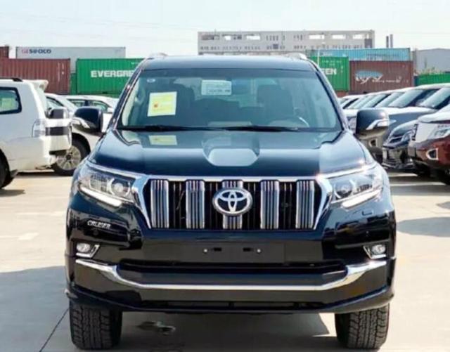 丰田普拉多|2021款普拉多海外亮相,全时四驱回归,价格缩水近一半