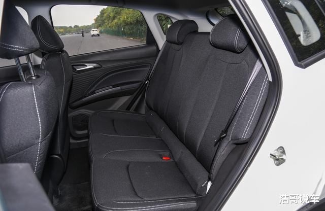 燃油车|燃油车终结者上市！续航401KM，入门仅5.99万，最便宜电动SUV来了