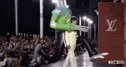 迪丽热巴|从最美杨贵妃到被嘲“大妈脸”,她比迪丽热巴老得更快!