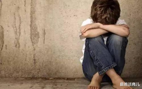 戴建业|7岁一年级孩子，一暑假做了376张试卷，后果：一问“三不知”