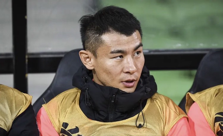 [于汉超]于汉超转会无人问津，大连剩一内援名额留给他？可接班卡拉斯科