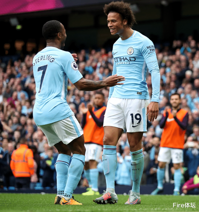 『斯特林』深度分析|同为左边锋，为何瓜迪奥拉重用斯特林，弃用萨内？