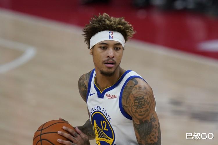 勇士队|三分25中1！命中率仅4%，勇士6800万砸个寂寞啊，库里含泪发声了