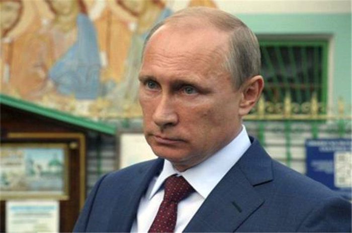 普京|俄军副司令被斩首第四天！普京罕见未表态，叙利亚率先送出大礼