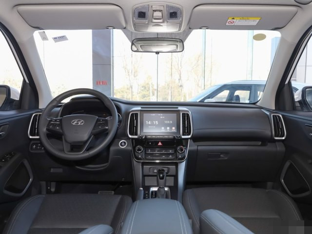 现代ix35|铁打的现代，流水的车系，曾卖22万排队抢，现跌到10.49万无人问