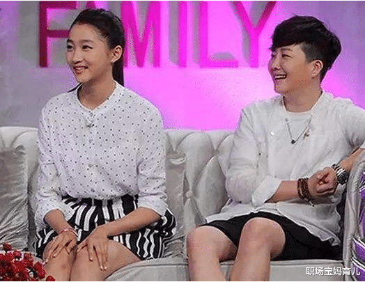 贾静雯|有种“偏心”叫贾静雯,好基因都给了二女儿,大小女儿却相貌平平