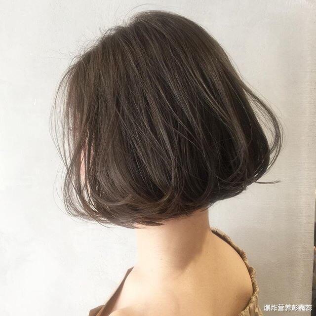 |女性洗完头发后,应该自然风干还是吹风机吹干好?很多人做错了