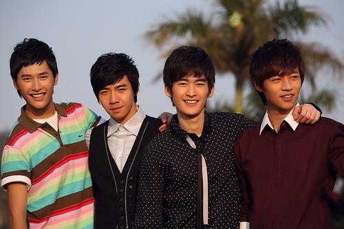 『魏晨』俞灏明曾当众许诺送房给魏晨当结婚礼物，郑爽很羡慕，张翰超淡定