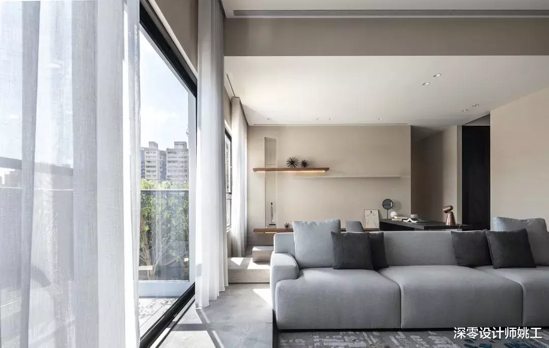 |清楚了吧，没有线条的美学装饰，你家砸再多钱都高级不起来